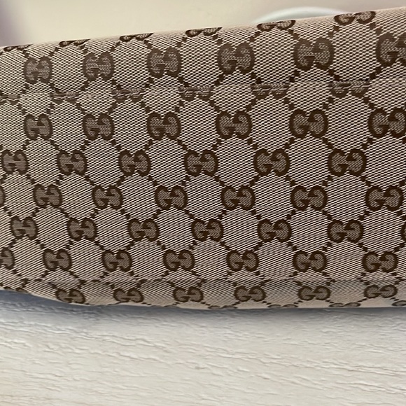 GUCCI Bag - Picture 7 of 15